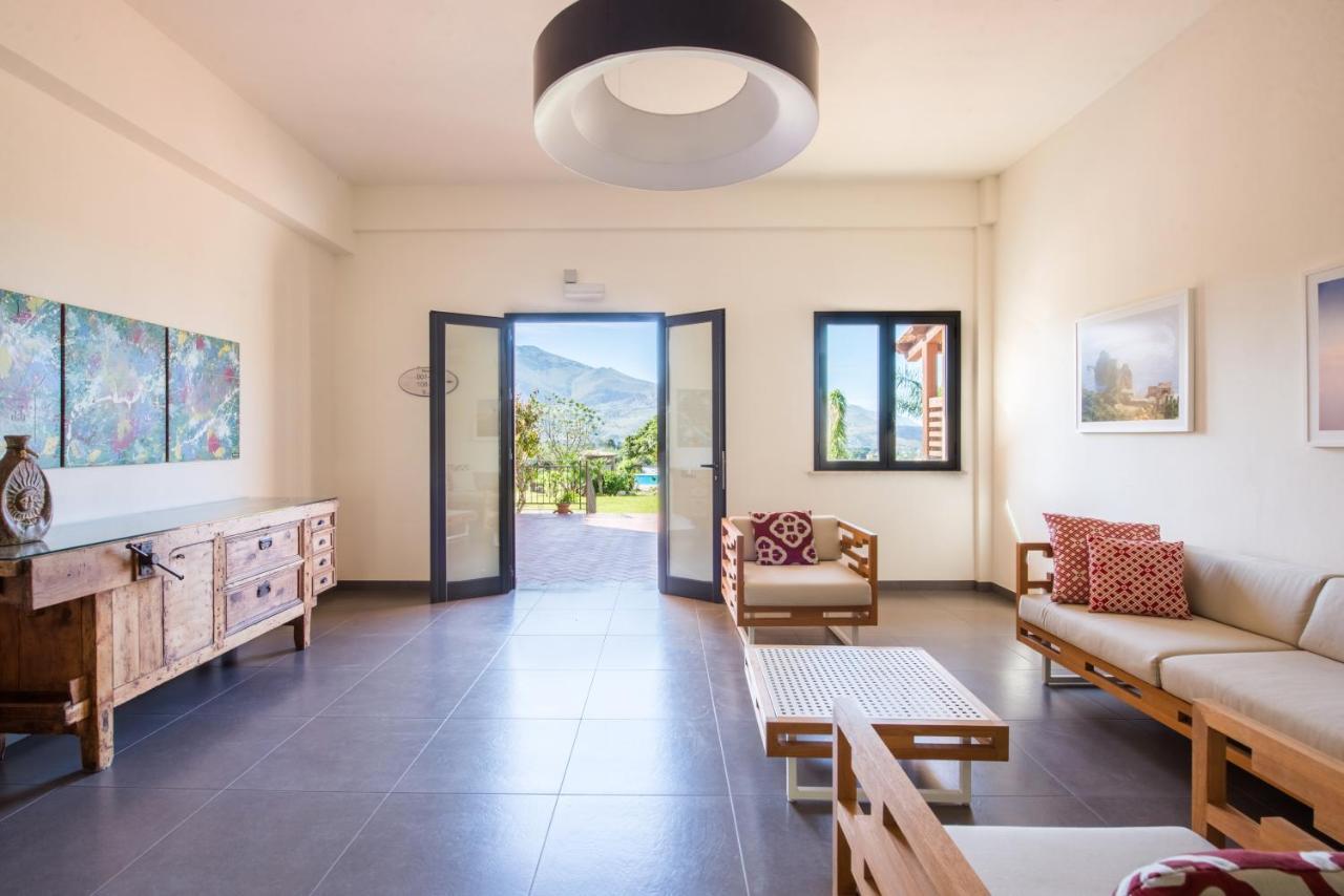 Ulivo Blu Holiday Homes กัสเตลลัมมาเร เดล โกลโฟ ภายนอก รูปภาพ
