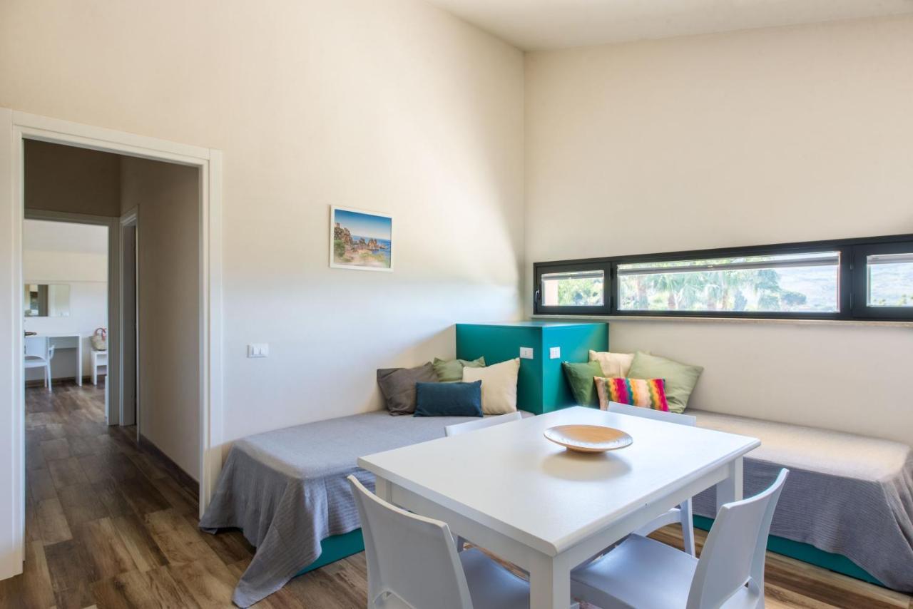 Ulivo Blu Holiday Homes กัสเตลลัมมาเร เดล โกลโฟ ภายนอก รูปภาพ