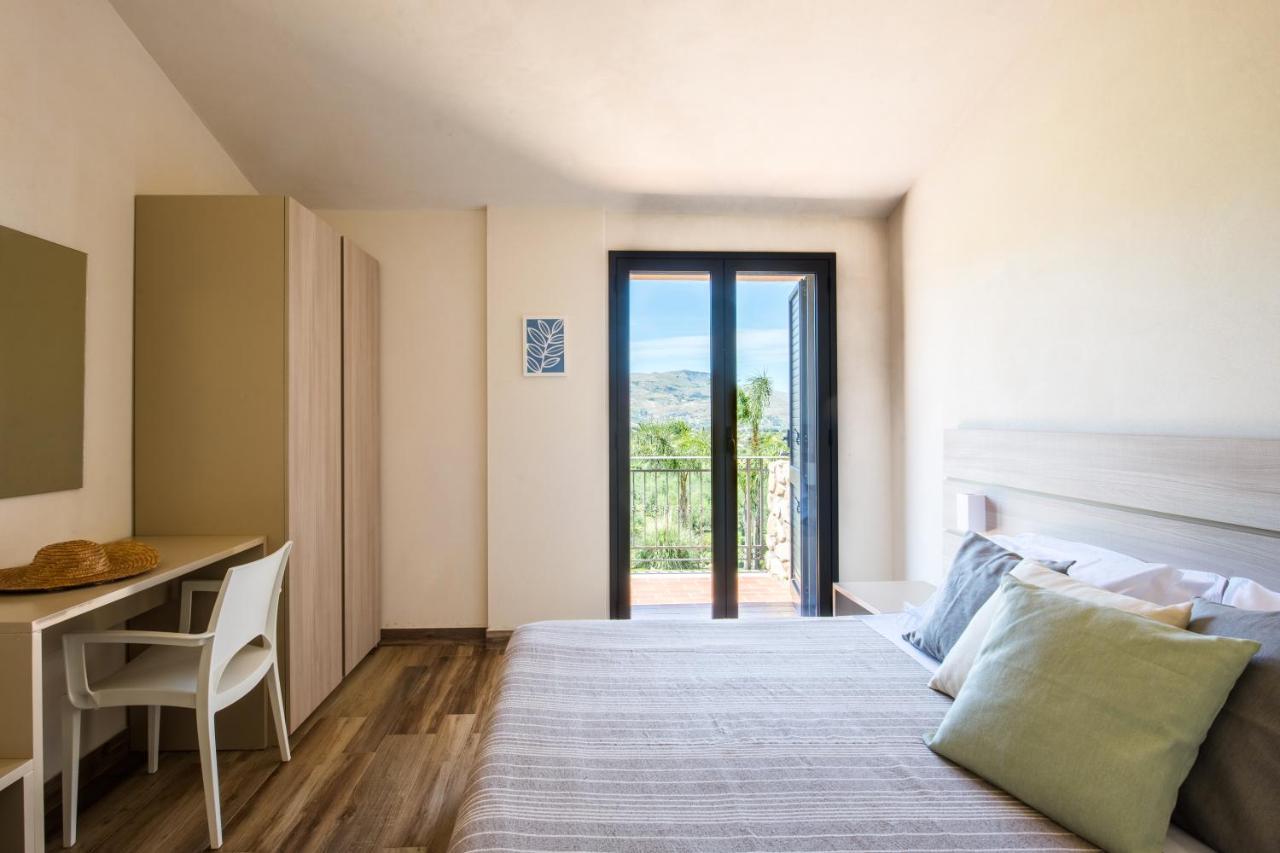 Ulivo Blu Holiday Homes กัสเตลลัมมาเร เดล โกลโฟ ภายนอก รูปภาพ
