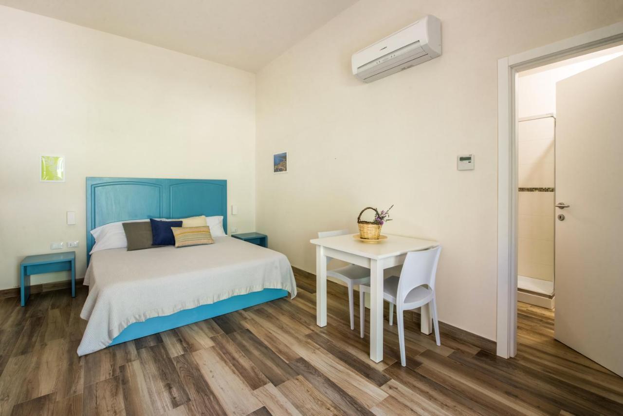 Ulivo Blu Holiday Homes กัสเตลลัมมาเร เดล โกลโฟ ภายนอก รูปภาพ
