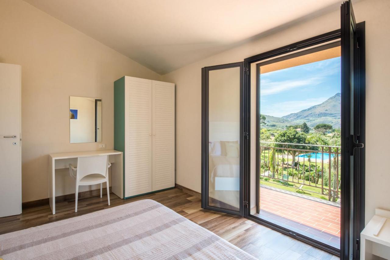 Ulivo Blu Holiday Homes กัสเตลลัมมาเร เดล โกลโฟ ภายนอก รูปภาพ